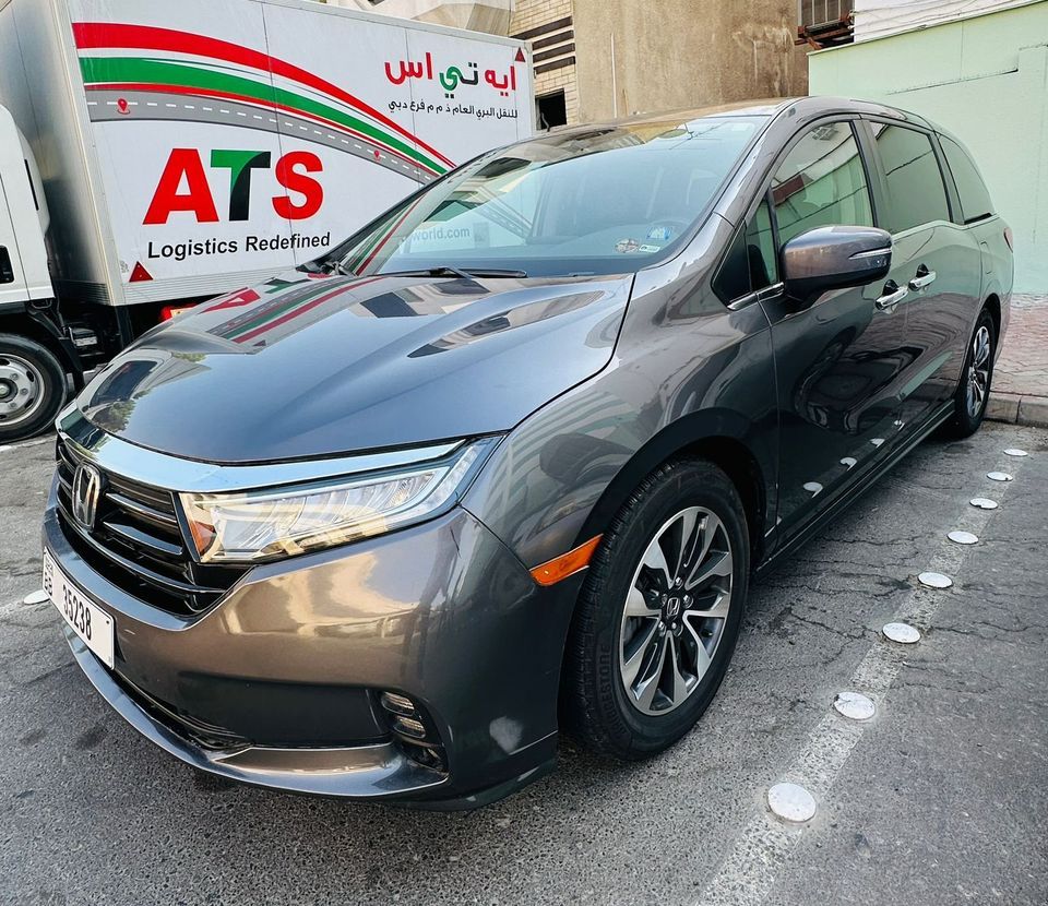 2022 Honda Odyssey in dubai