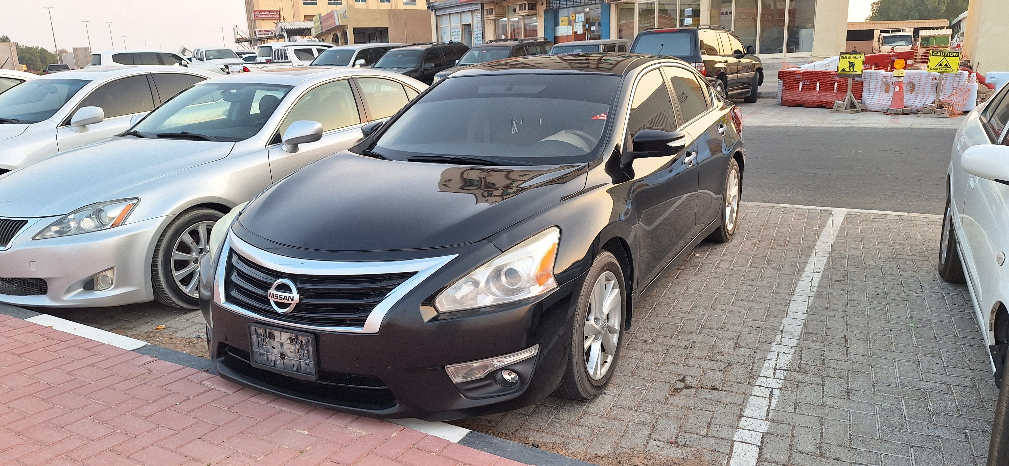 2013 Nissan Altima in dubai