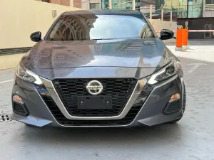 2021 Nissan Altima in dubai