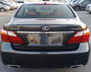 2010 Lexus LS 460