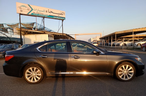 2010 Lexus LS 460