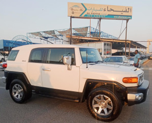 2015 Toyota FJ Cruiser in dubai