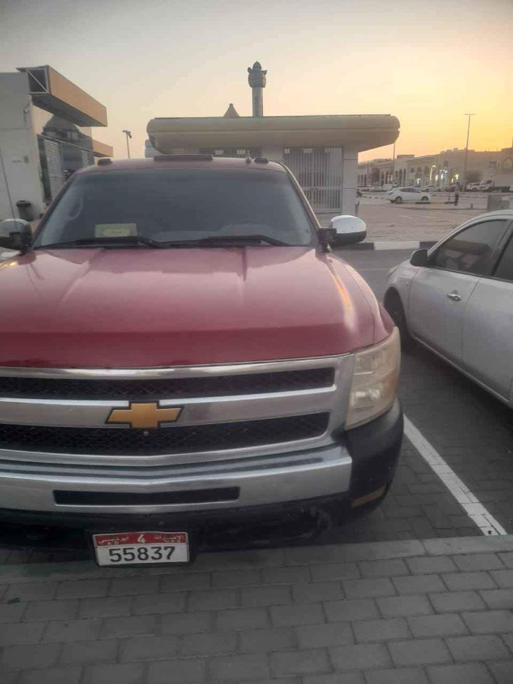 2011 Chevrolet Silverado in dubai