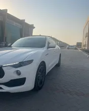 2017 Maserati LEVANTE