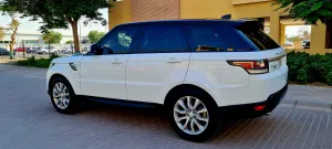 2017 Land Rover Range Rover Sport in dubai