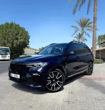 2022 BMW X7 in dubai