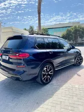 2022 BMW X7