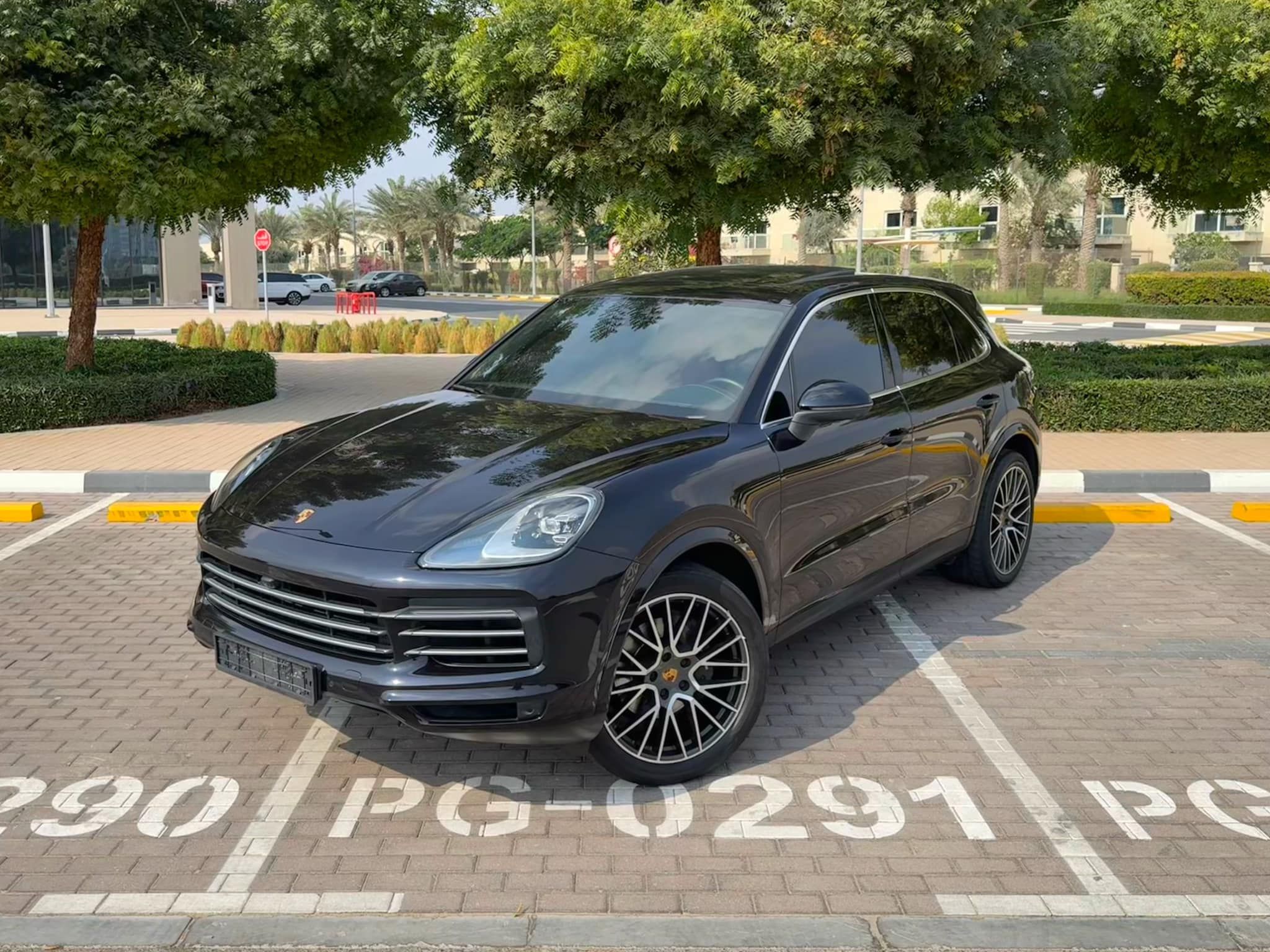 2019 Porsche Cayenne in dubai