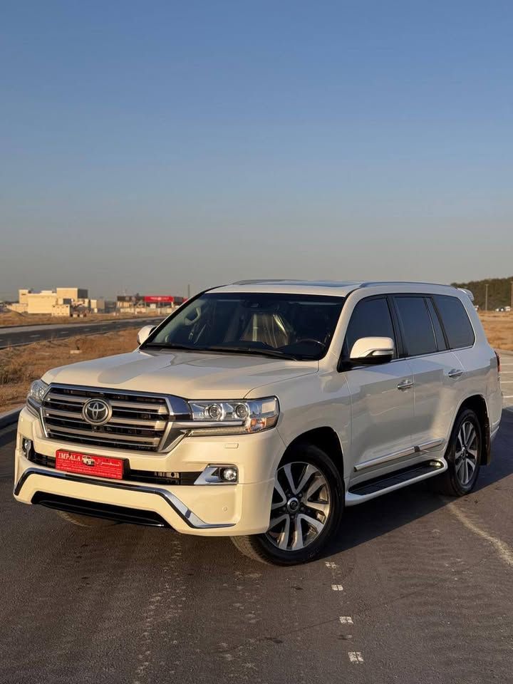 2016 Toyota Land Cruiser in Dubai