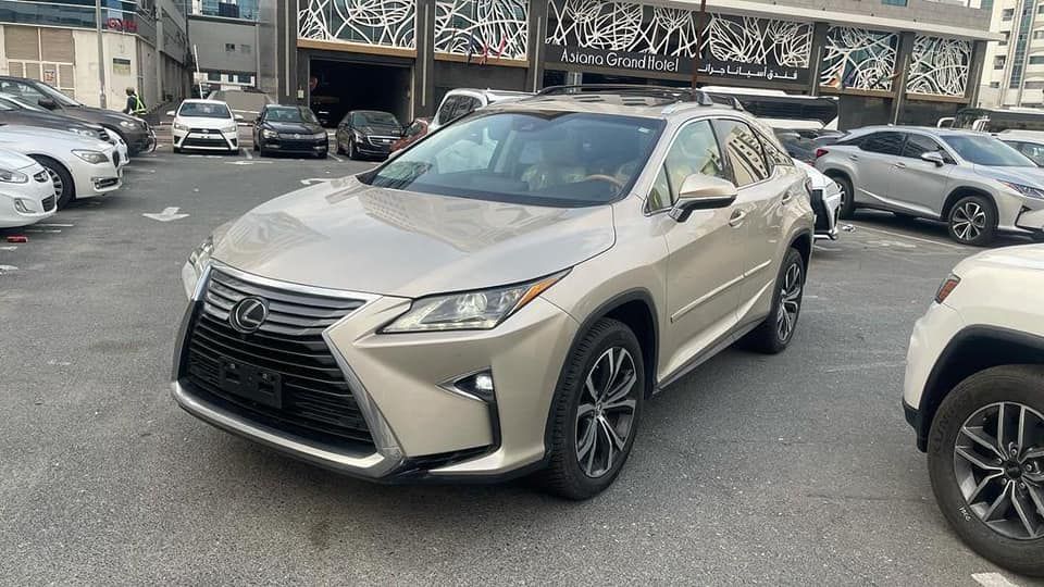 2016 Lexus RX in Dubai