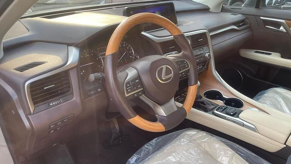 2016 Lexus RX in Dubai