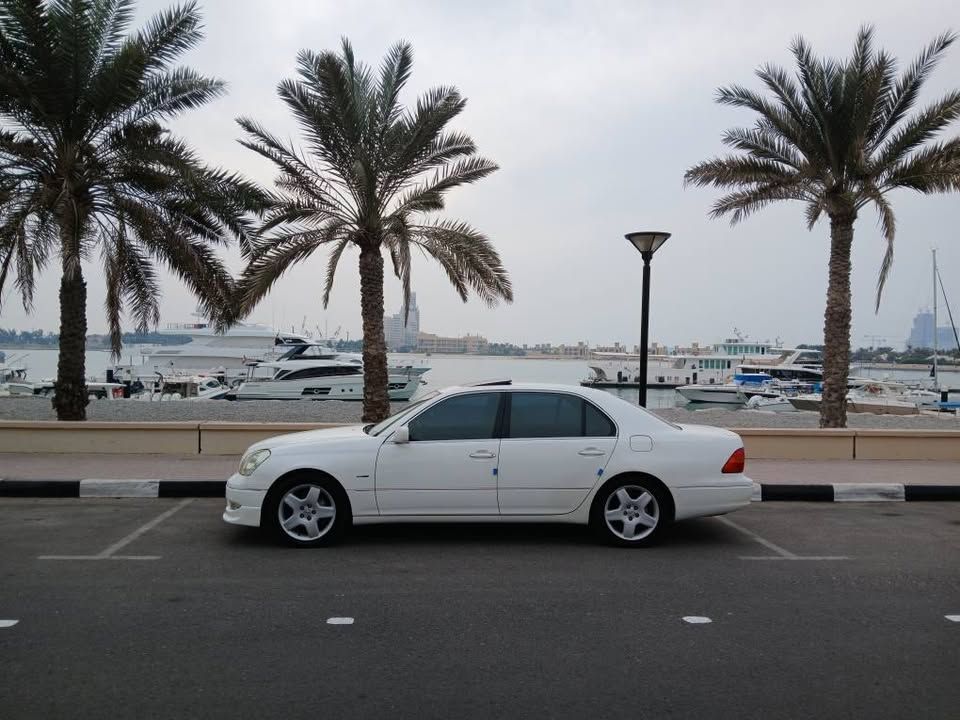 2001 Lexus LS 430 in Dubai