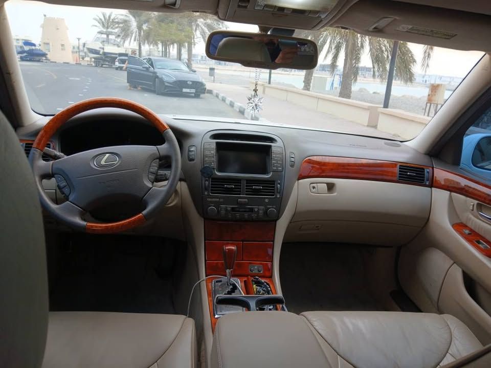 2001 Lexus LS 430 in Dubai