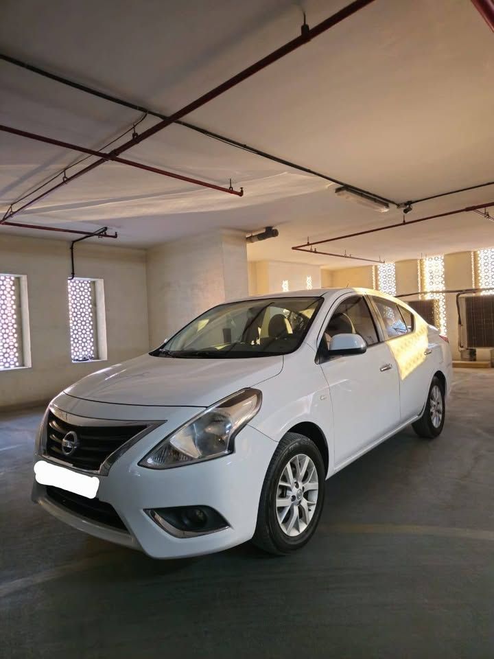 2016 Nissan Sunny in Dubai