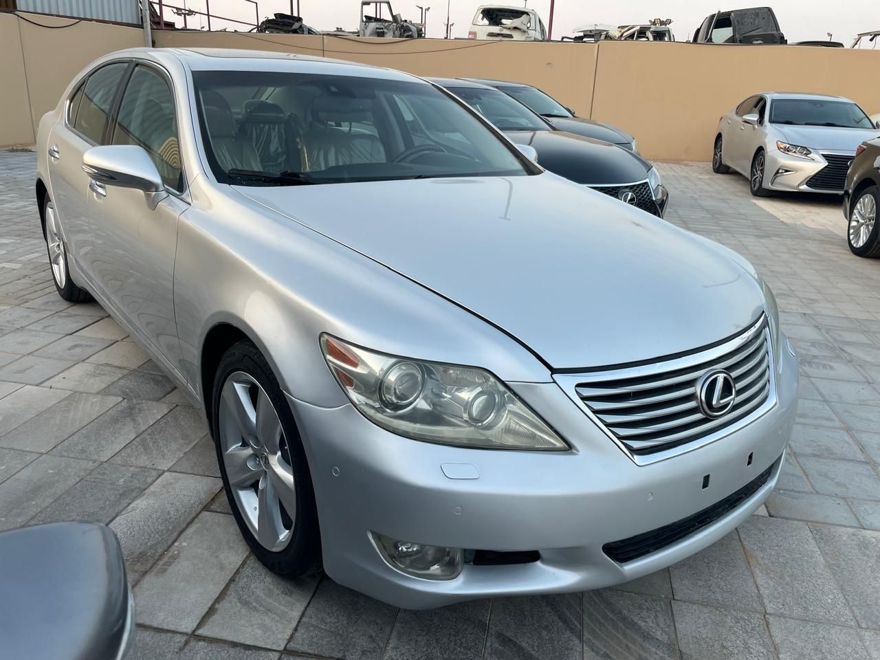 2011 Lexus LS 460 in Dubai