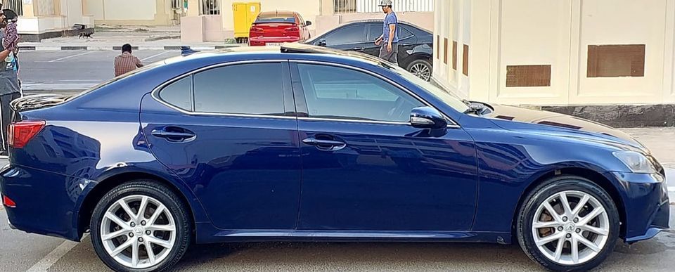 2012 Lexus IS in Dubai