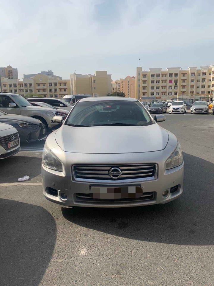 2015 Nissan Maxima in Dubai