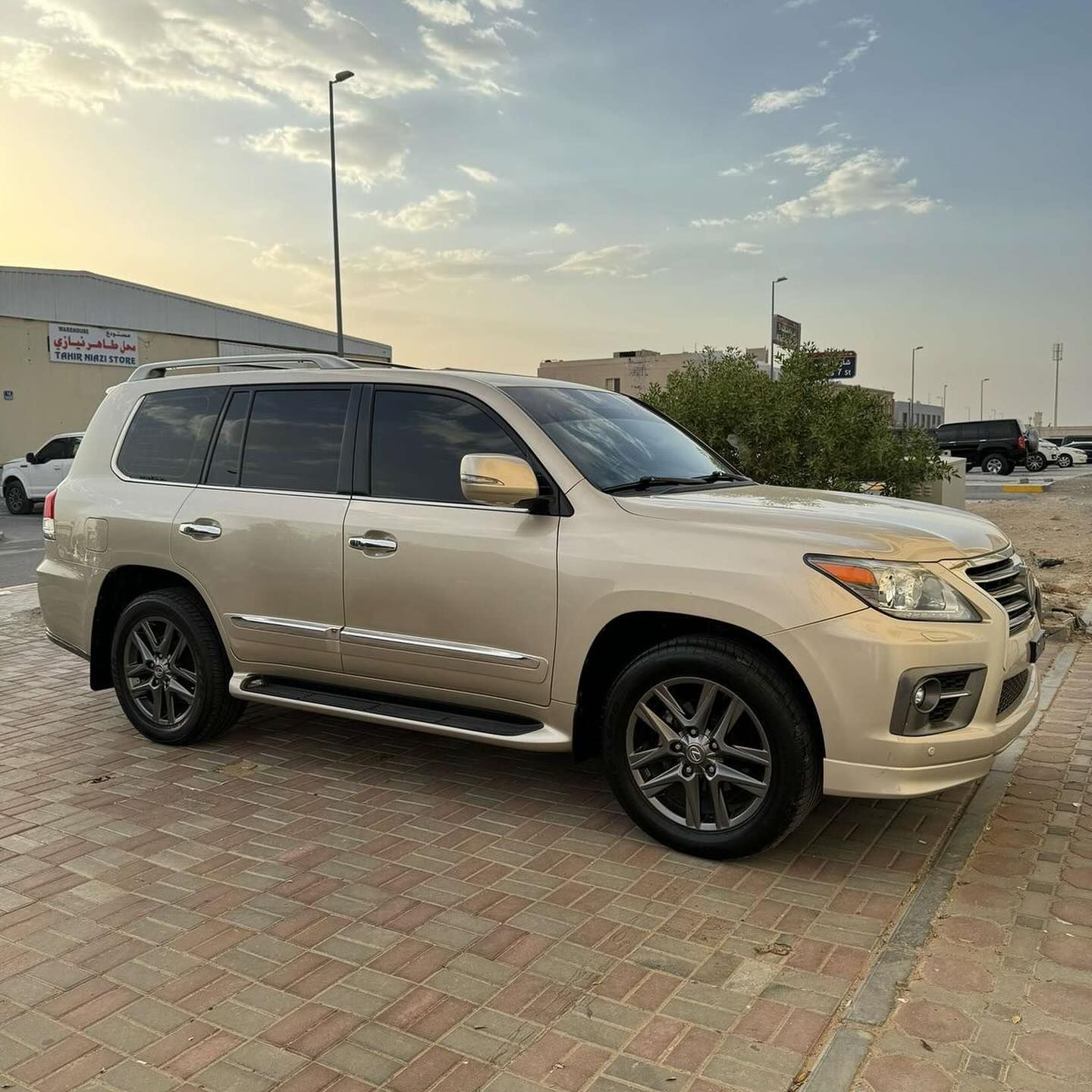 2015 Lexus LX 570 in Dubai