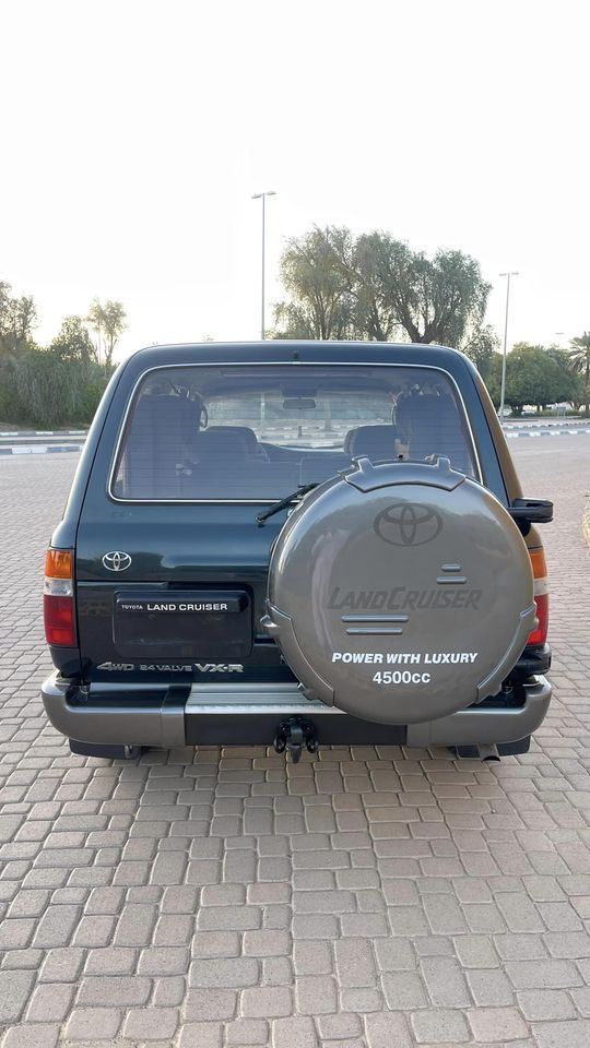 1995 Toyota Land Cruiser in Dubai