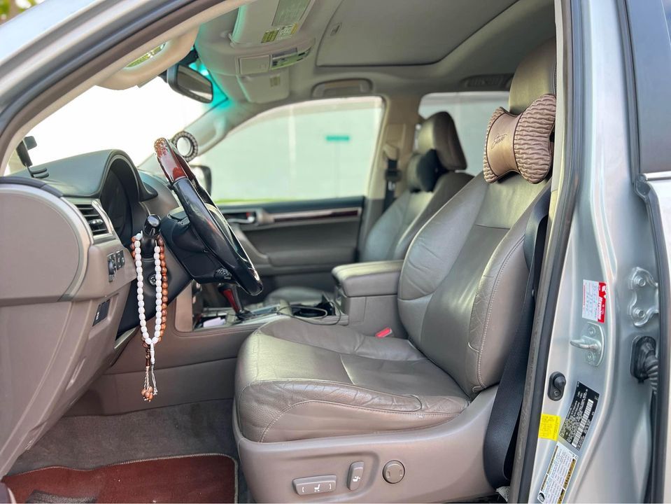 2016 Lexus GX in Dubai