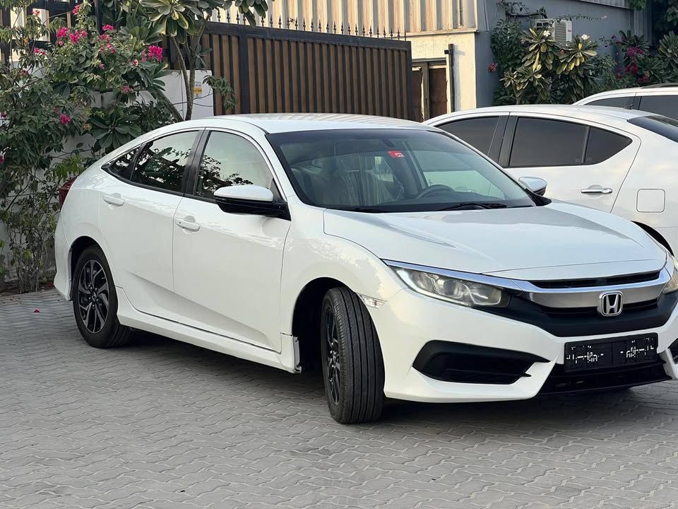 2016 Honda Civic in Dubai