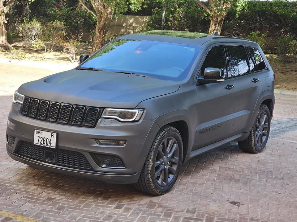 2018 Jeep Grand Cherokee in Dubai