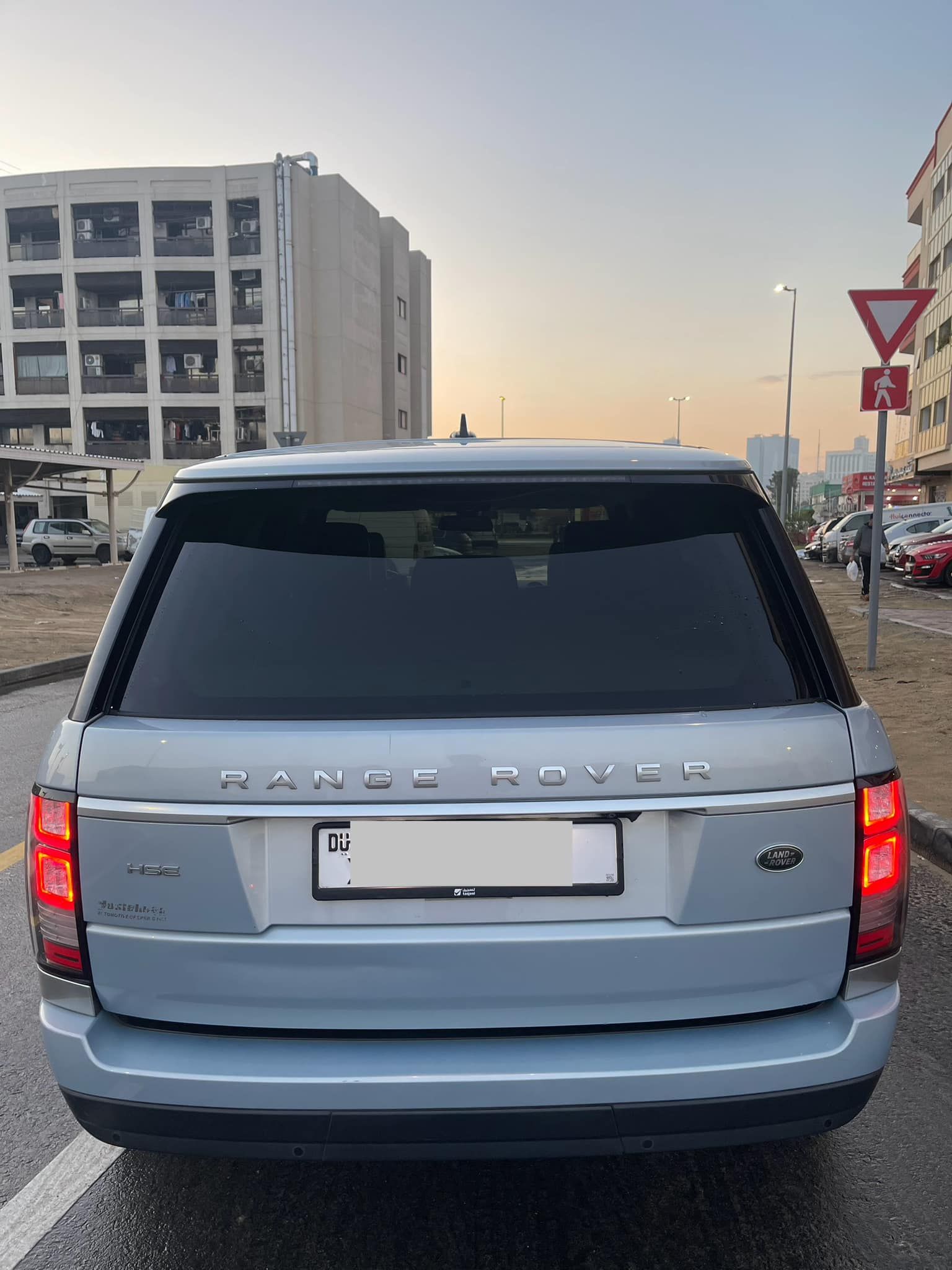 2016 Land Rover Range Rover in Dubai