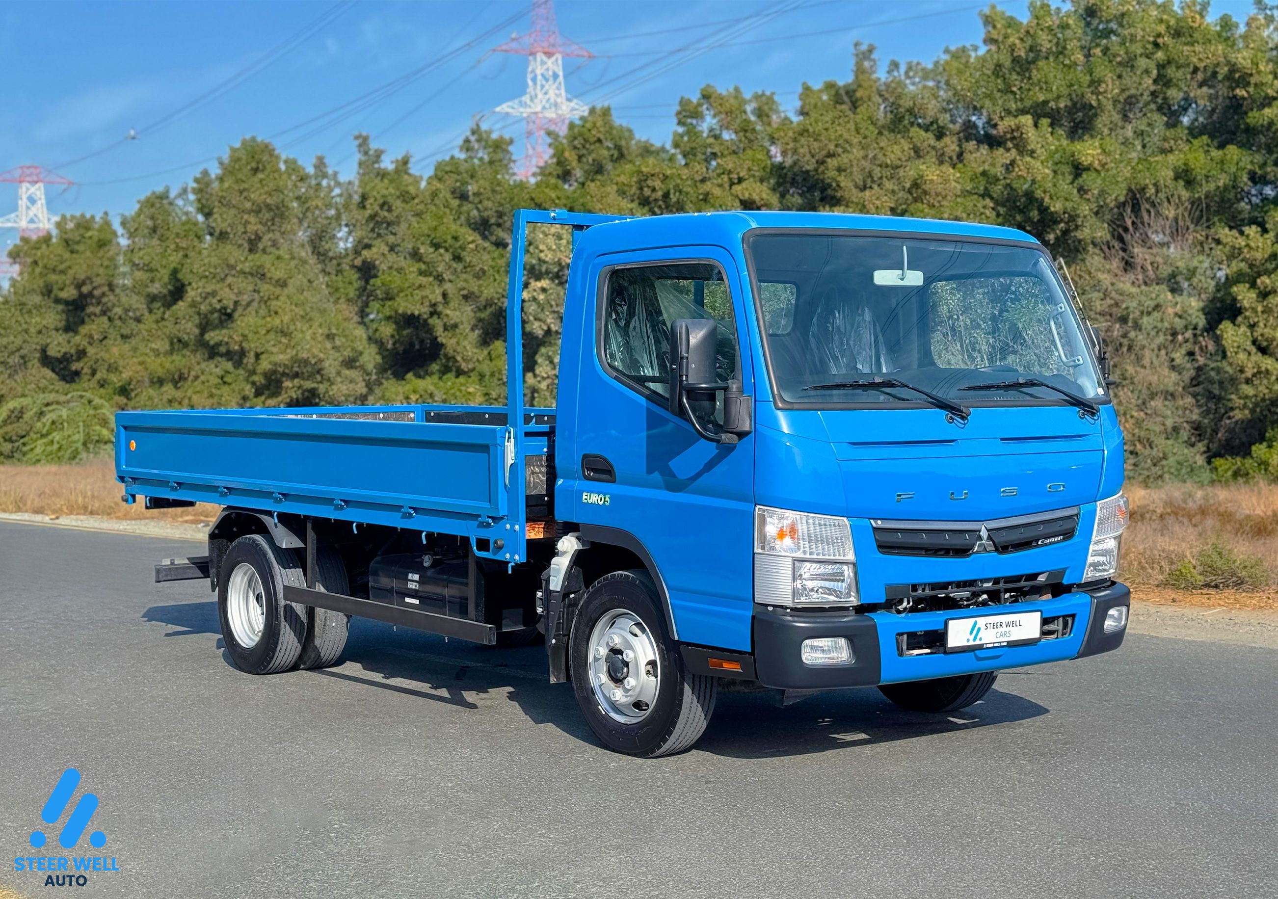 2022 Mitsubishi Canter in Dubai