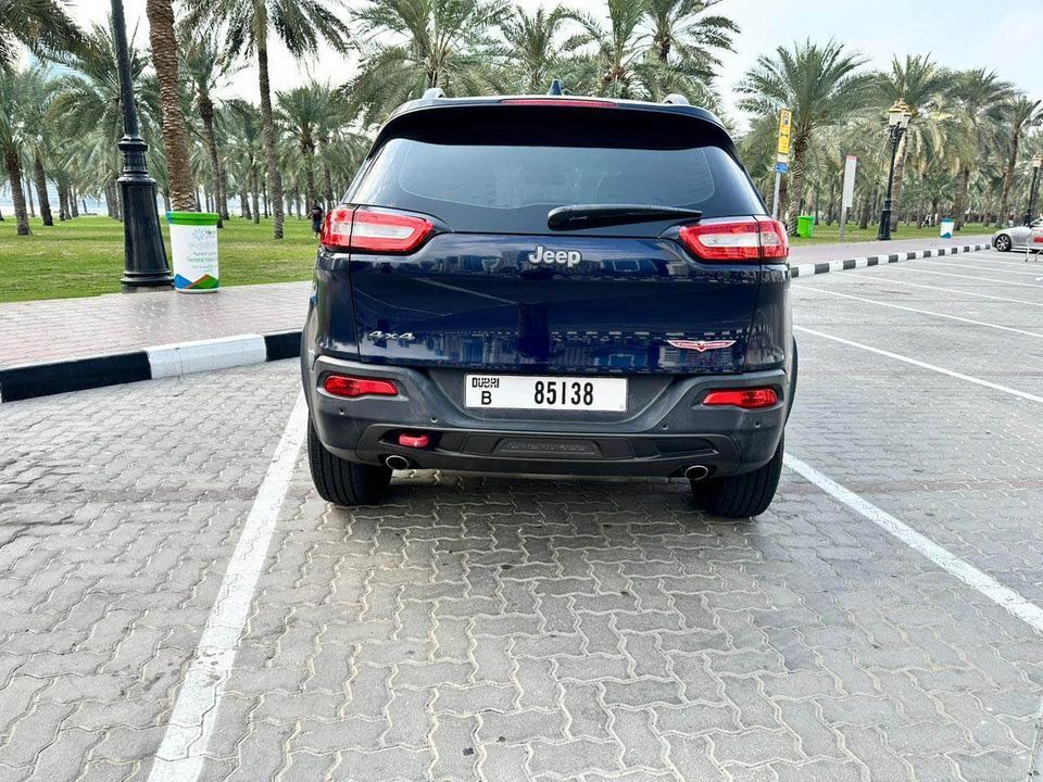 2014 Jeep Cherokee in Dubai