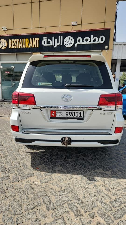 2018 Toyota Land Cruiser in Dubai