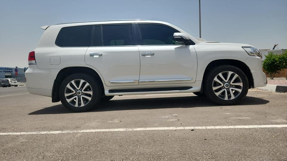 2018 Toyota Land Cruiser in Dubai